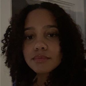 Meet your Posher, Nathaly